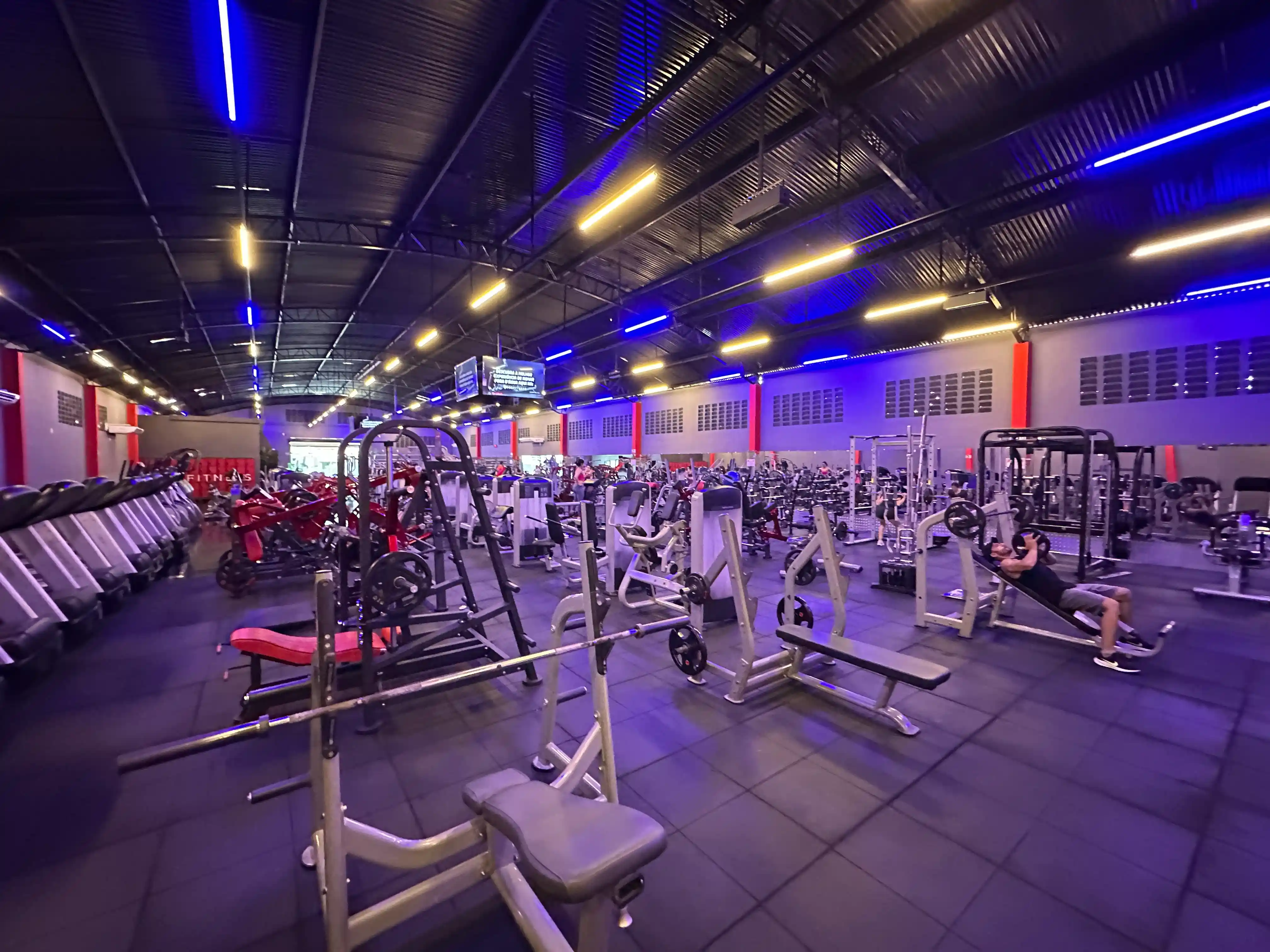 Área de musculação